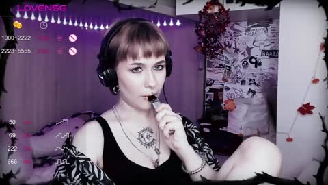 pronoun she. name Mary. age 21. online show from 02.03.25