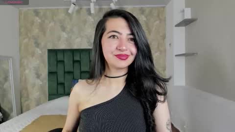 Saya Amaretto  online show from 12.04.25