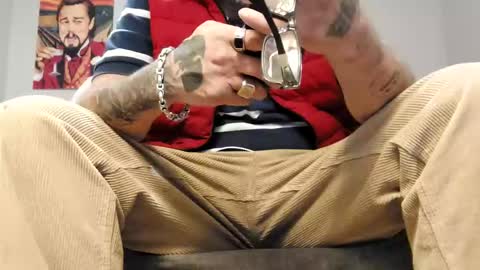 Snapshot of sayhi2mylilguy chatting on 10.26.25 sayhi2mylilguy online show from 10.26.25