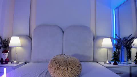 Say Lilith   Monday to Saturday 700am to 140pm Colombian time  online show from 12.26.24