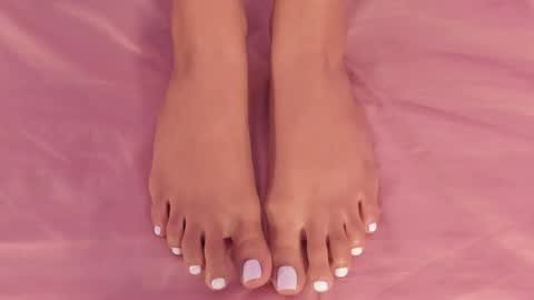 Say Lilith   Monday to Saturday 700am to 140pm Colombian time  online show from 03.05.25