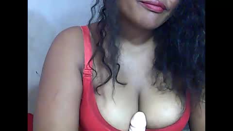 saylla1 online show from 01.13.26