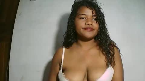 saylla1 online show from 02.09.26