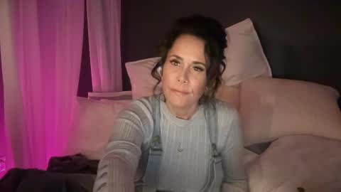 Snapshot of sayplsgdgrl chatting on 01.22.25 Good Girls Say Please...and Thank You online show from 01.22.25