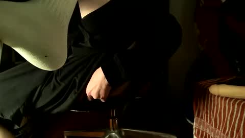 Snapshot of sbamx chatting on 10.19.25 Sbamx online show from 10.19.25