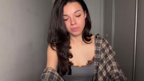 Sophie online show from 04.28.26