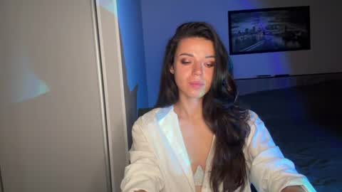 Sophie online show from 07.14.26