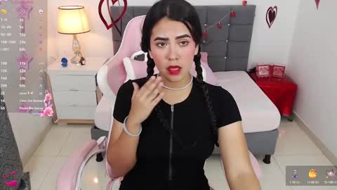 scarlet_dream10 online show from 02.20.25