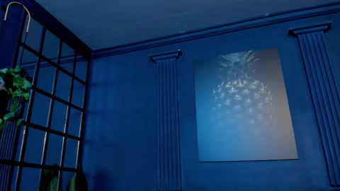 Scarlet Edwars online show from 10.19.25