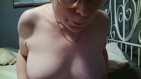 scarlet_envyy online show from 09.14.25