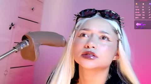 scarlet_gold online show from 03.24.26