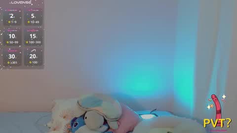 Snapshot of scarlet_rose__ chatting on 09.19.25 Scarlet online show from 09.19.25