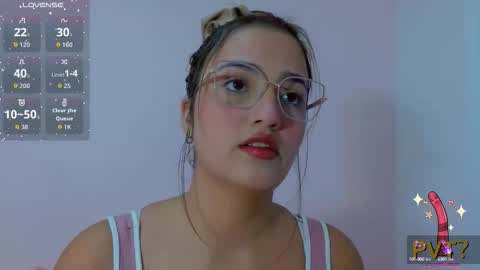 Snapshot of scarlet_rose__ chatting on 09.25.25 Scarlet online show from 09.25.25