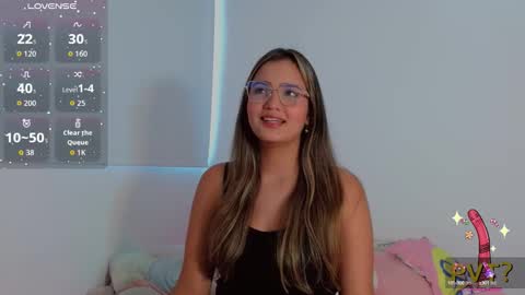 Snapshot of scarlet_rose__ chatting on 10.17.25 Scarlet online show from 10.17.25