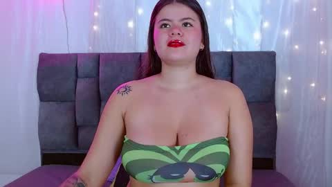 scarlet_sexy12 online show from 06.03.26