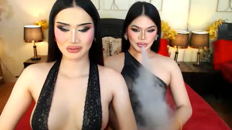 Scarlet online show from 12.18.25