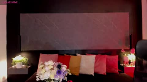 Snapshot of scarlet_villamizar chatting on 02.28.26 SCARLET online show from 02.28.26