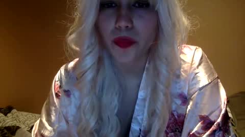 scarlet whisper online show from 12.21.24