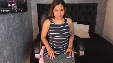 Scarlet online show from 12.18.25