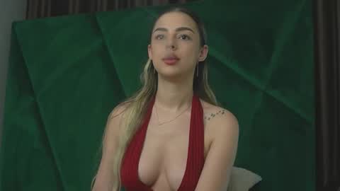 Snapshot of scarletcoles chatting on 10.29.25 Scarlet online show from 10.29.25