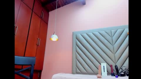 Scarlet Dayana online show from 01.18.25