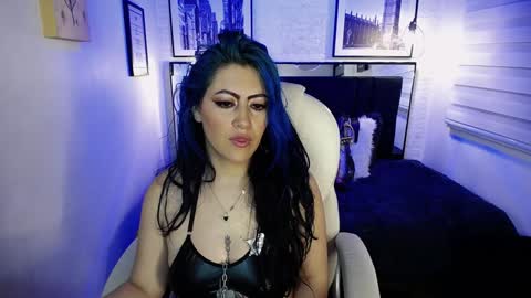 Scarleth online show from 12.21.24