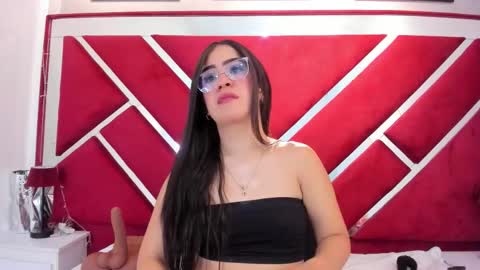 Snapshot of scarleth_fire chatting on 02.07.26 Scarleth online show from 02.07.26