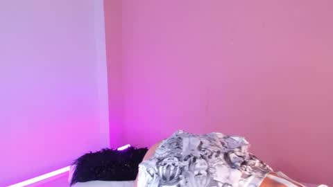 I am  Scarleth  Check mi profile online show from 01.05.25