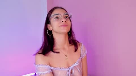 I am  Scarleth  Check mi profile online show from 01.07.25