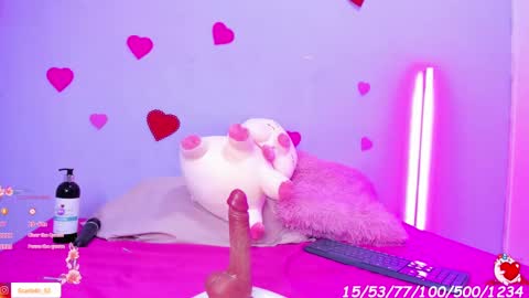 I am  Scarleth  Check mi profile online show from 02.21.25