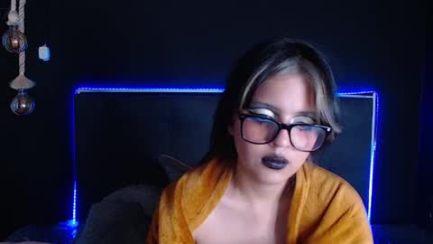 SCARLETH online show from 03.10.25