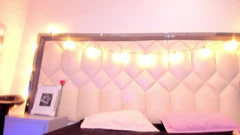 Snapshot of scarlethbigbug chatting on 02.19.26 scarlethbigbug online show from 02.19.26