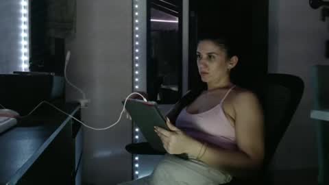 Snapshot of scarletmoons chatting on 03.17.26 scarletmoons online show from 03.17.26