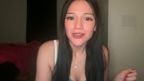 scarlet skyee online show from 07.04.26
