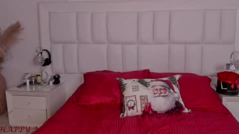 juli online show from 12.30.24