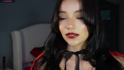 juli online show from 10.21.25