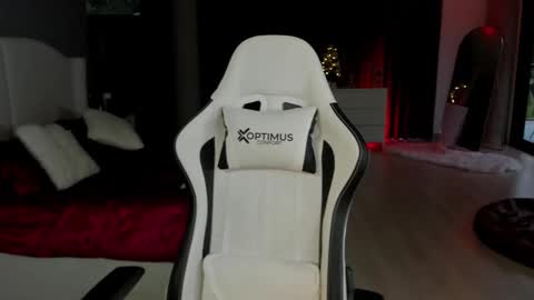 juli online show from 01.15.26