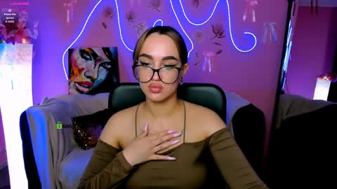 Scarlett online show from 04.27.26