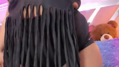 Snapshot of scarlett_boonett chatting on 01.15.25 Scarlett online show from 01.15.25