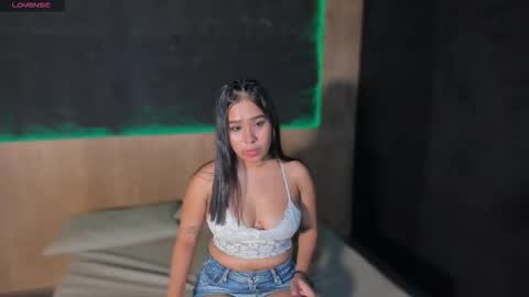 Scarlett Cortez online show from 09.15.25