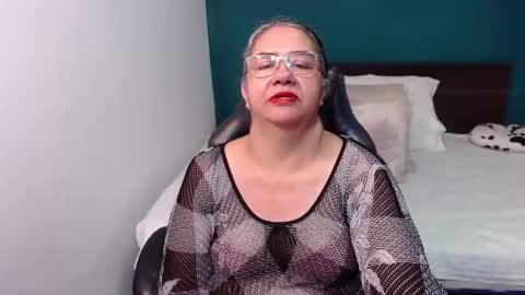 Scarlett  online show from 11.11.25