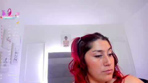 Snapshot of scarlett_ev chatting on 03.06.25 Scarlett online show from 03.06.25