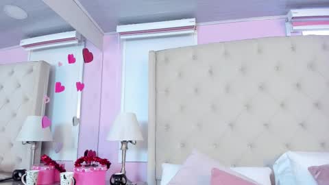 Snapshot of scarlett_leblanc_ chatting on 02.27.26 scarlett_leblanc_ online show from 02.27.26