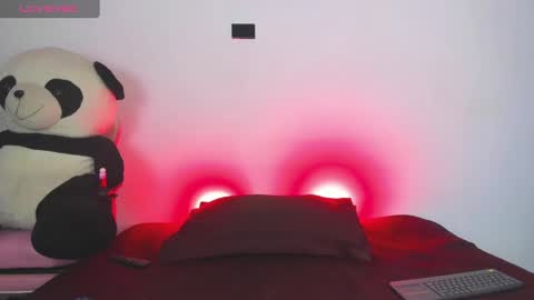 SweetScarlett online show from 02.15.25