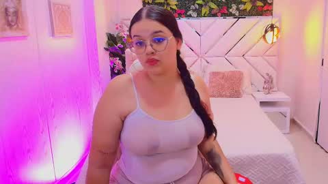 Snapshot of scarlett_montoya chatting on 10.16.25 scarlett montoya  online show from 10.16.25