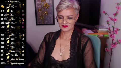 Scarlett online show from 01.06.25