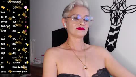 Scarlett online show from 02.06.25