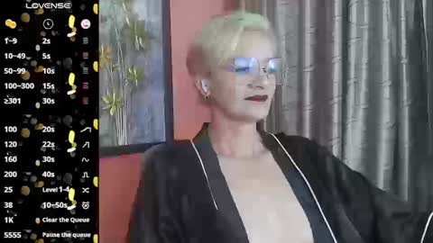 Scarlett online show from 09.13.25