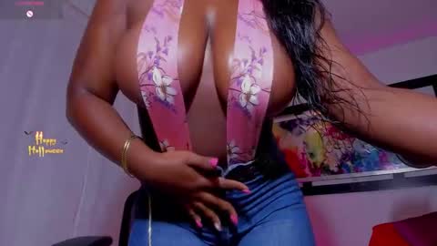 Snapshot of scarlett_rios19 chatting on 10.22.25 Scarlett Rios19 online show from 10.22.25