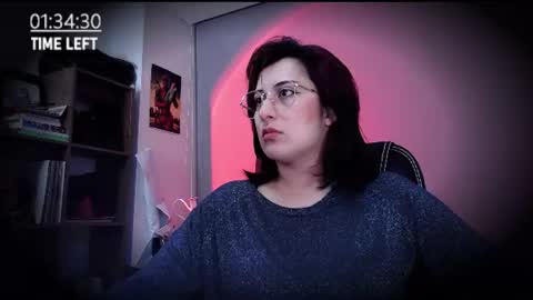 Snapshot of scarlett_sen chatting on 07.06.26 Mistress Scarlett online show from 07.06.26